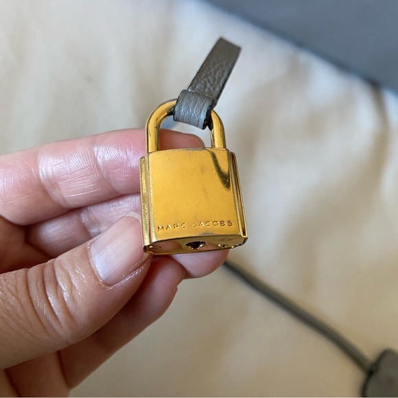 Auth Marc Jacobs Italy Medium Incognito Satchel Bag Grey Gold - Picture 13 of 14